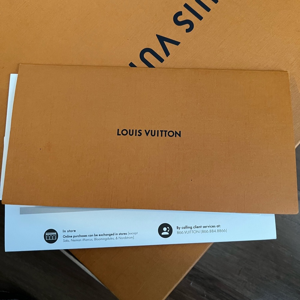 Louis Vuitton booties - Picture 10 of 11